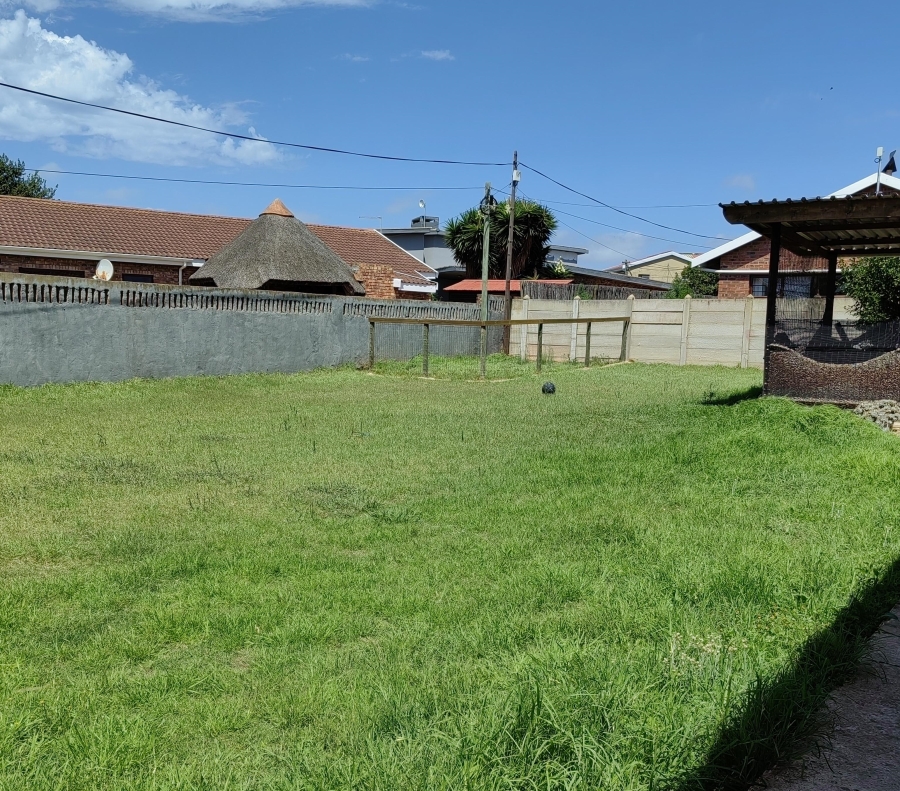 3 Bedroom Property for Sale in C Place Eastern Cape